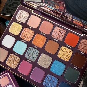 Tarte Maneater Eyeshadow Palette - Vibrant Shades